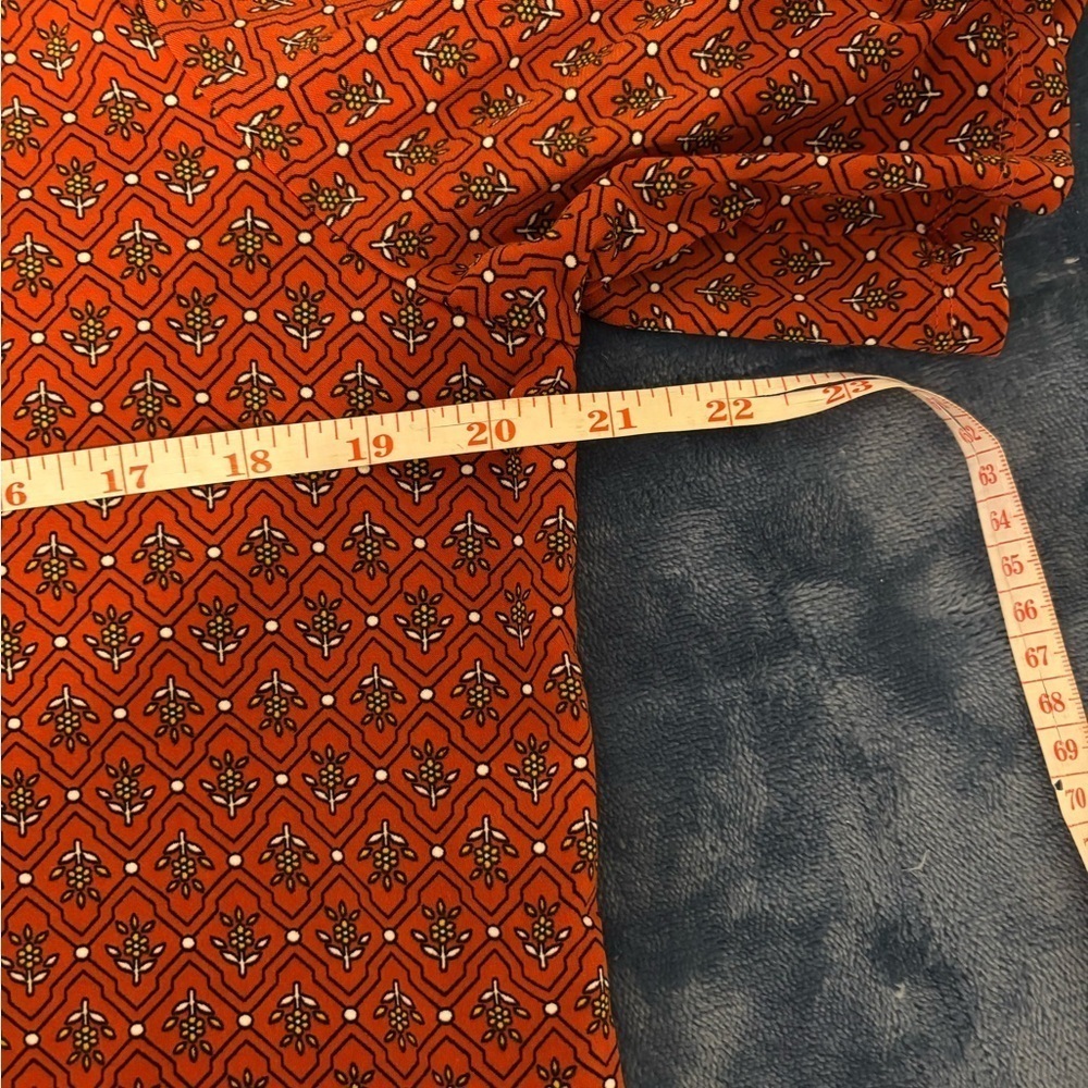 Liz Claiborne Orange Tie Front Relaxed Blouse - Picture 4 of 8